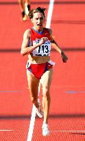 Yegorova wins 5,000 meters